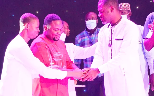 Madina MP rewards teachers