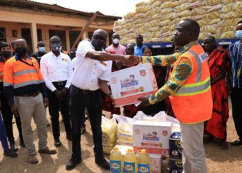 Rebuilding Appiatse: Ibrahim Mahama pledges support after donating food items