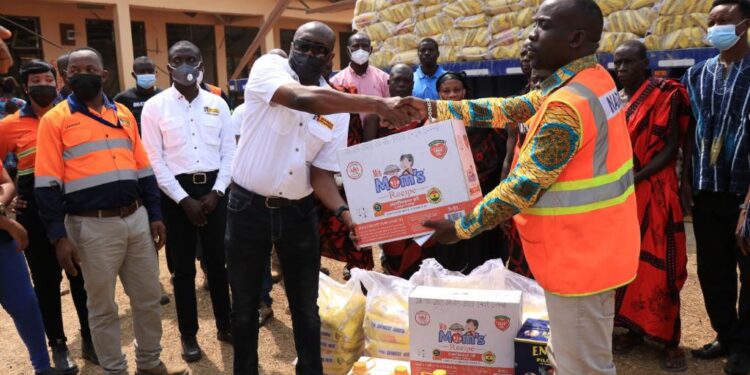 Rebuilding Appiatse: Ibrahim Mahama pledges support after donating food items